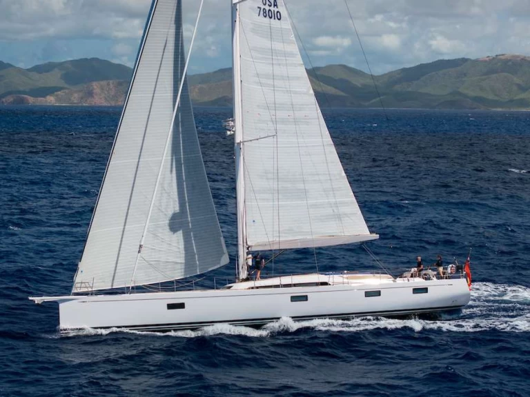 Yacht hire Antigua and Barbuda cheap OPTIMIST