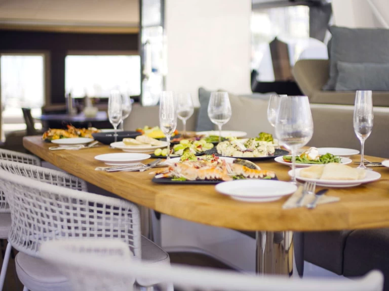 Hire Luxury Yacht with or without skipper Lagoon Croatia