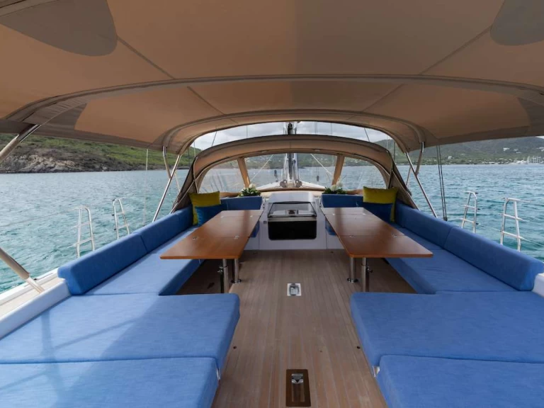 Luxury Yacht hire in Antigua and Barbuda - SWAN OPTIMIST