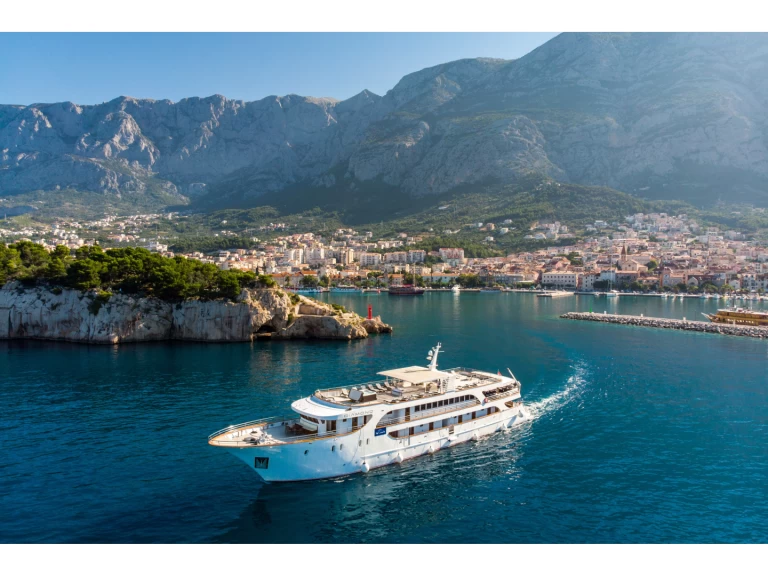 Luxury Yacht hire in Aalsmeer -  Luxury Motor Yacht 