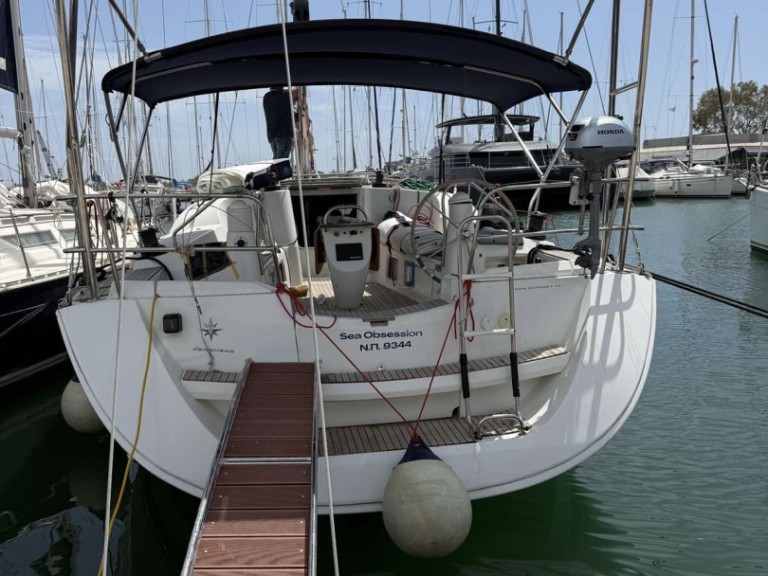 Yacht charter Préveza - Jeanneau Sun Odyssey 42i on SamBoat