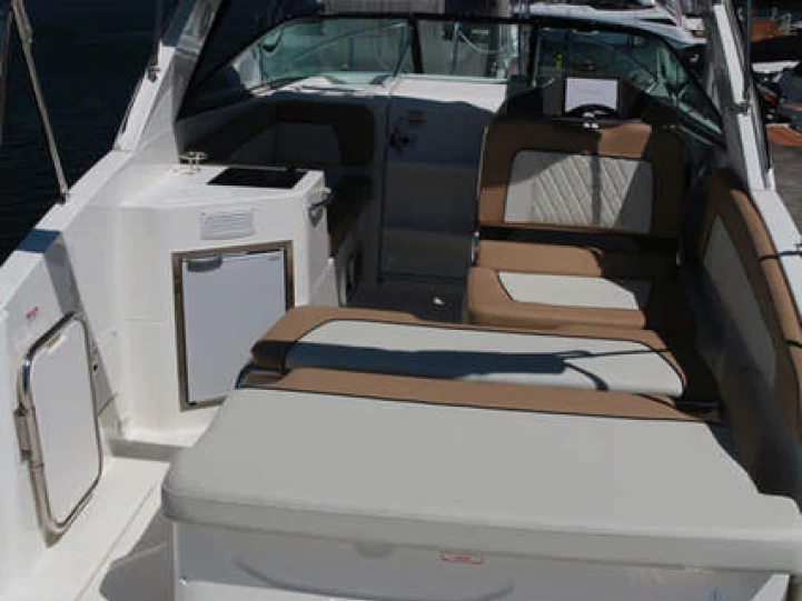 Yacht charter Górkło - Bayliner C8 on SamBoat