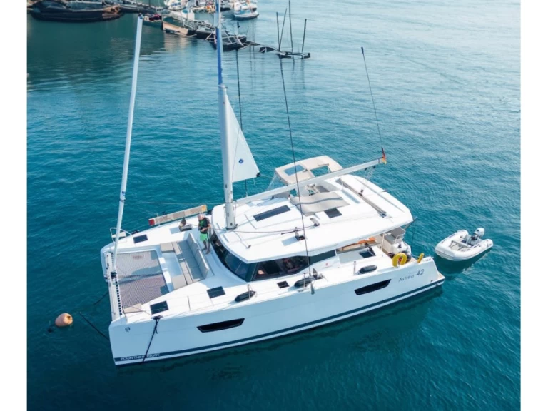 Yacht charter Pointe-à-Pitre - Fountaine Pajot Astrea 42 on SamBoat