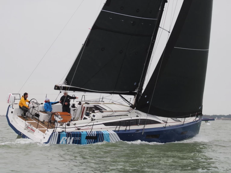 Yacht charter Larmor-Plage - RM RM 1380 on SamBoat