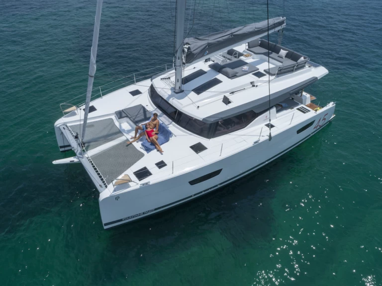 Catamaran hire in Le Marin - Fountaine Pajot Elba 45