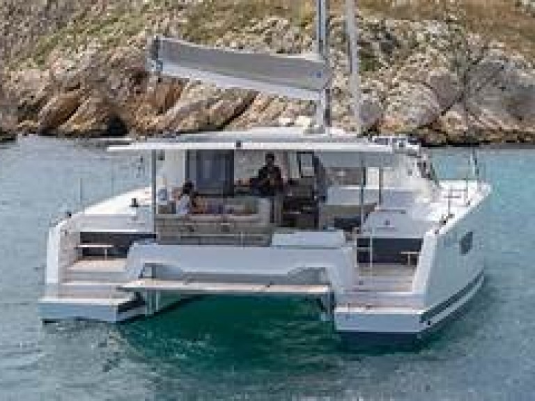 Yacht charter Pointe-à-Pitre - Fountaine Pajot Astrea 42 on SamBoat