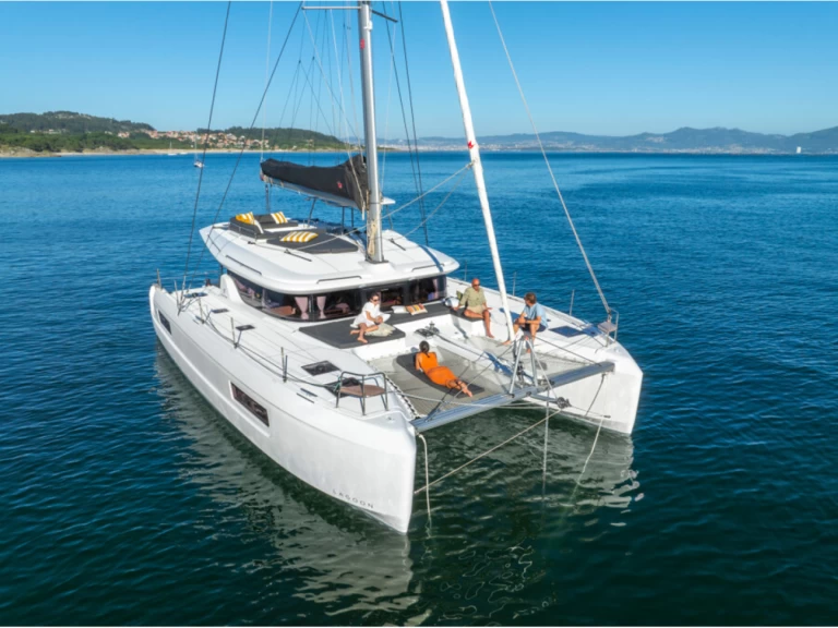 Yacht charter Bonifacio - LAGOON 43 | 2025 LAGOON 43 | 2025 on SamBoat