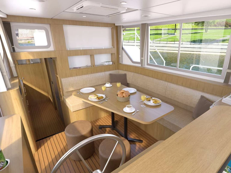 Charter a Pénichette Pénichette Neo in Dompierre-sur-Besbre on Samboat