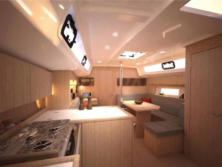 Yacht hire Palma de Mallorca cheap Bavaria C38