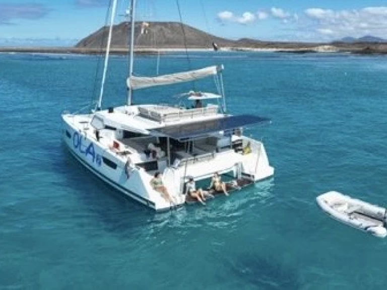 Yacht charter Le Marin - Fountaine Pajot Elba 45 on SamBoat