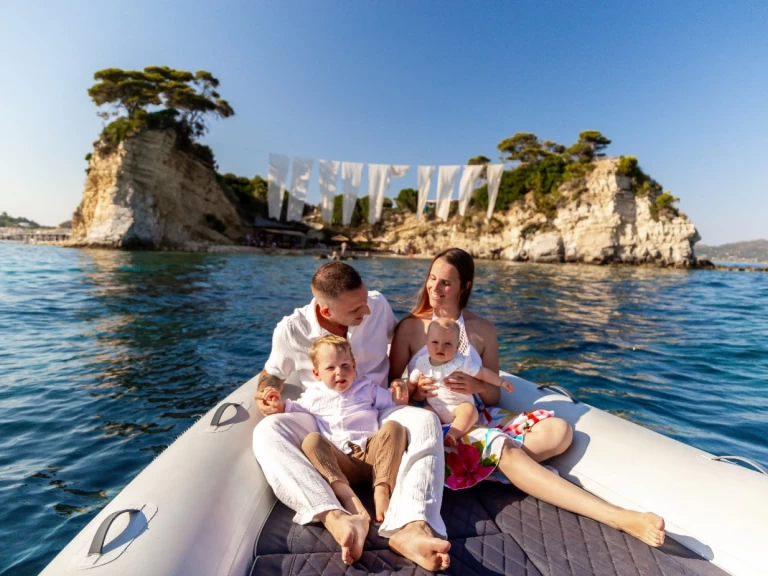 Hire a Bsc BSC 61 Zakynthos