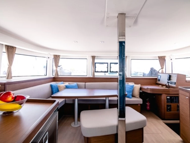 Hire a Lagoon Lagoon 42 Mykonos (Island)