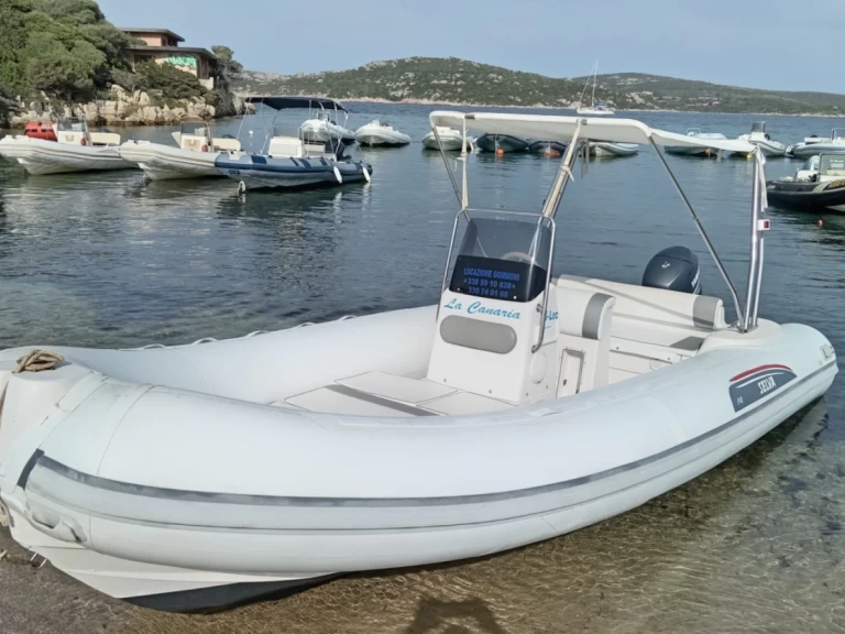 Hire a Predator 585 Comfort Palau