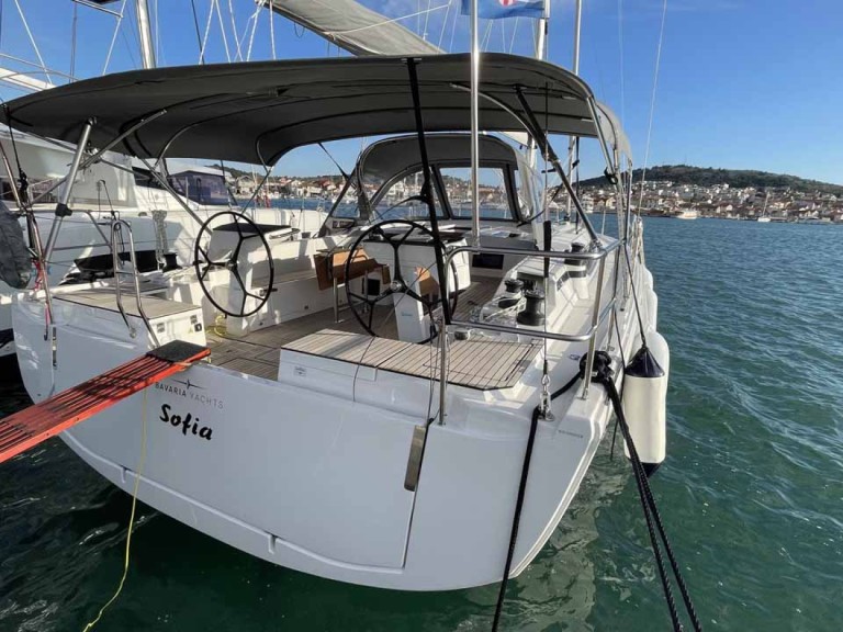 Yacht charter Šibenik - Bavaria Bavaria C46 on SamBoat