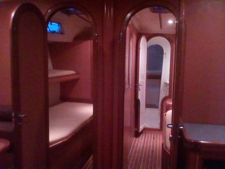 Hire a Ocean Yachts Ocean Star 51.1 Póros (City)