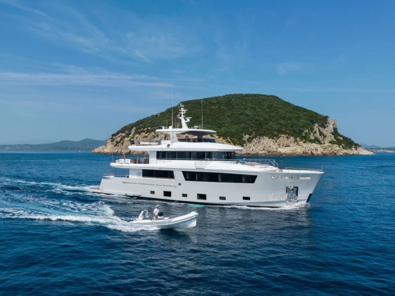 Luxury Yacht hire in Bahamas - Cantiere delle Marche SABAI