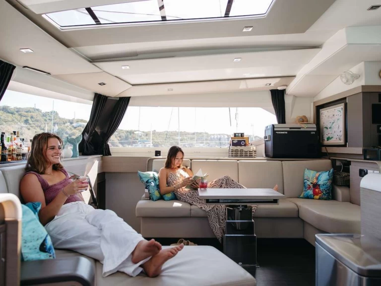 Yacht hire British Virgin Islands (BVI) cheap TEDAVI