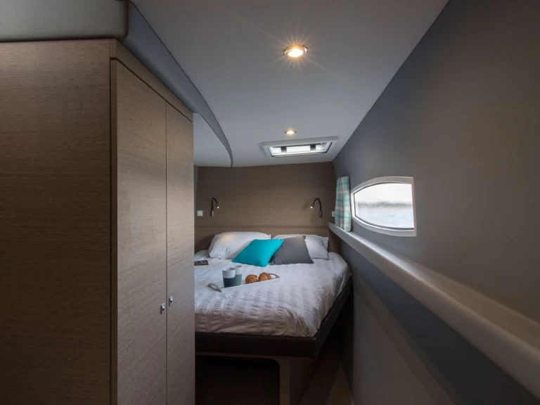 Hire Catamaran with or without skipper Custom Le Marin