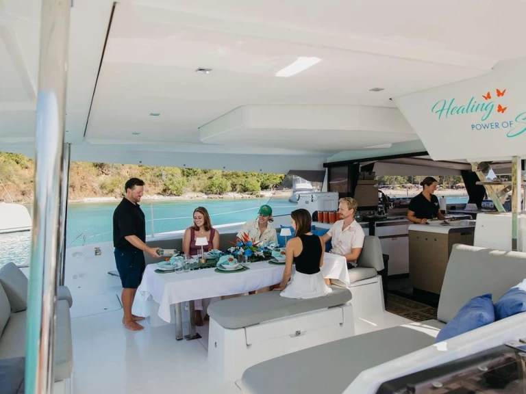 Hire Luxury Yacht with or without skipper Fountaine Pajot British Virgin Islands (BVI)