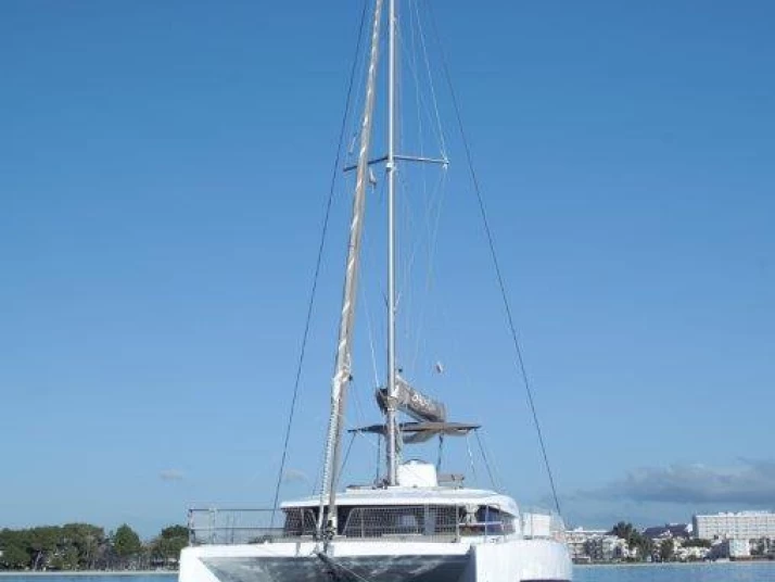 Hire Catamaran with or without skipper Bali Port Royal