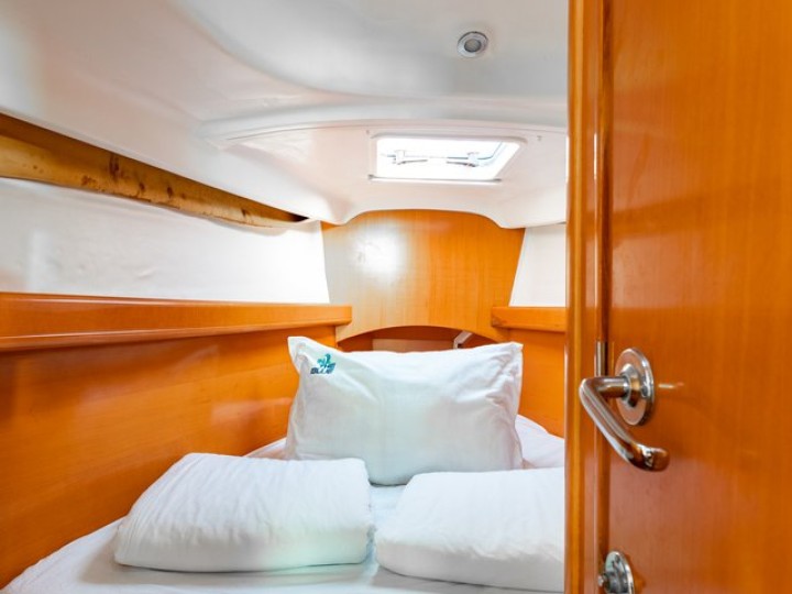 Yacht charter Punat - Bénéteau First 40.7 on SamBoat