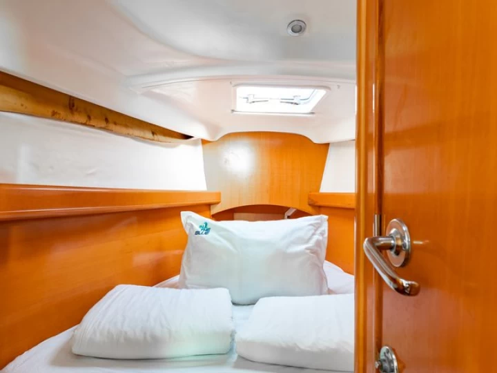 Yacht charter Punat - Bénéteau First 40.7 on SamBoat