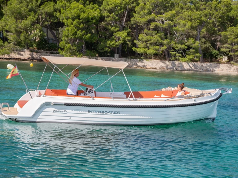 Hire Motorboat with or without skipper Interboat Port de Pollença