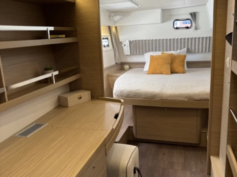 Catamaran to hire Playa Sardinera at the best price