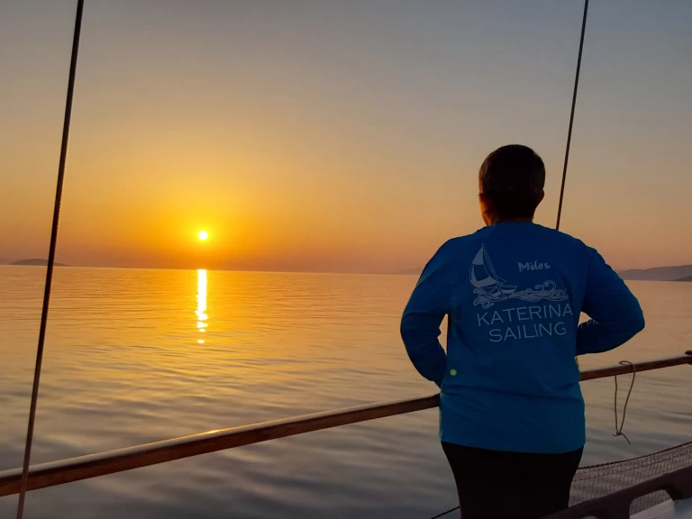 Sailboat hire in Mílos - Georg Nissen Nissen 42