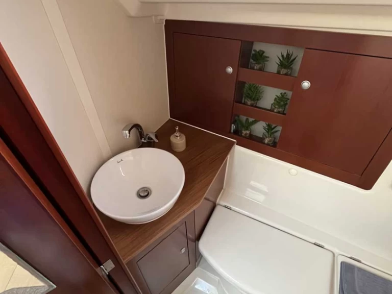 Hanse Hanse 385 charter bareboat or skippered in  Sami