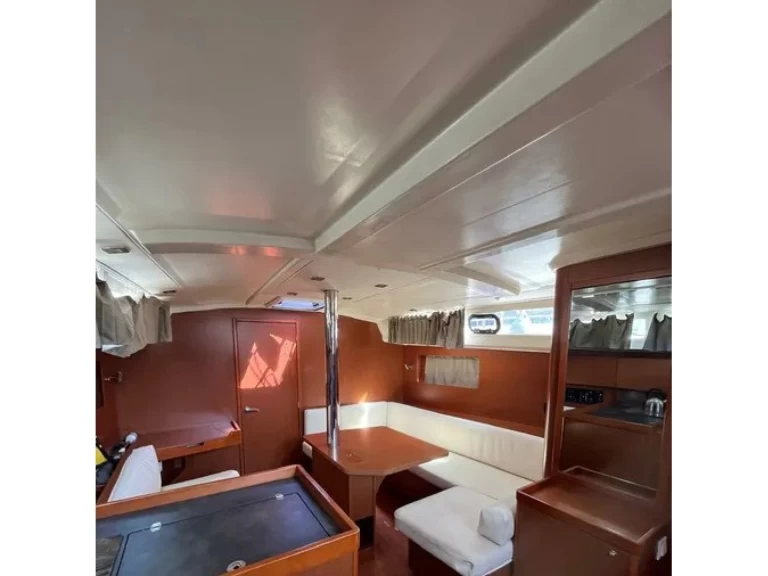 Bénéteau Oceanis 41.1 charter bareboat or skippered in  Gouvia