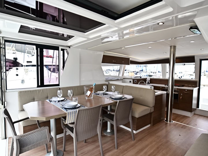 Hire Catamaran Bali with a boat licence