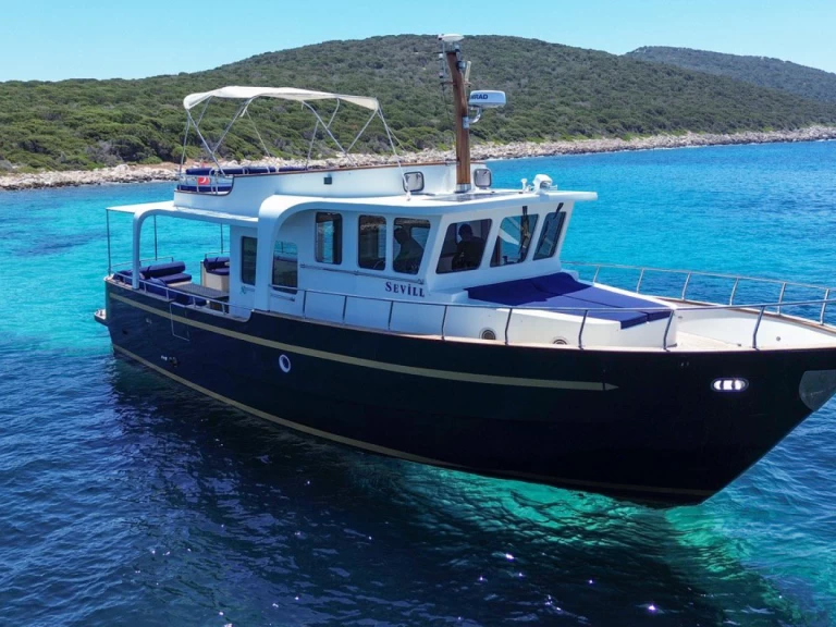 Luxury Yacht hire in Bodrum - Custom Made Sevill