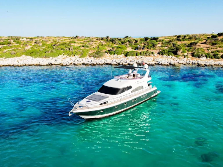 Leopard Catamarans / Robertson & Caine Zeus charter bareboat or skippered in  Bodrum