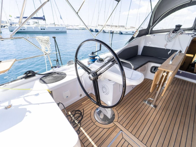 Charter a Elan Impression 45 in Kaštela on Samboat