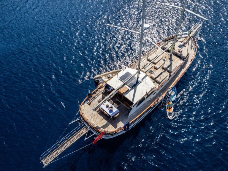 Hire a Custom Made Leylali Bodrum