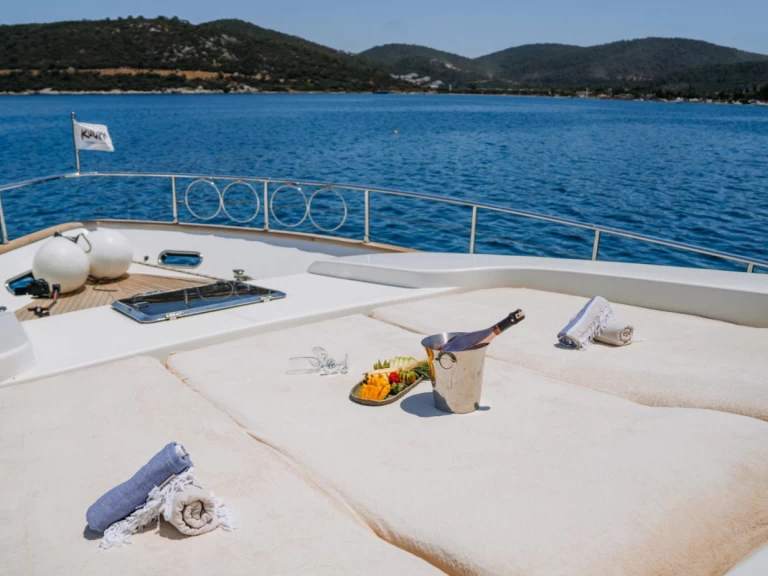 Charter a San Lorenzo San Lorenzo 72 - 4 cab. in Bodrum on Samboat