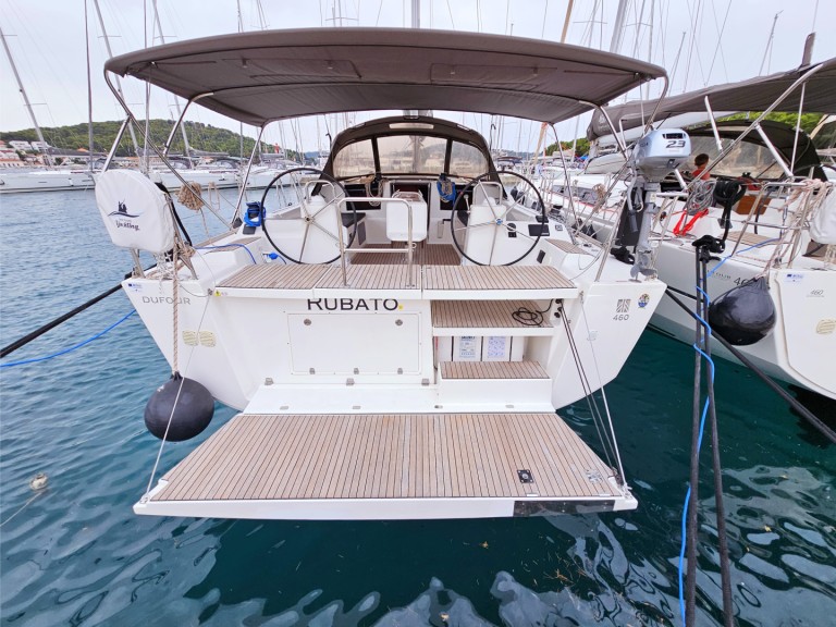 Hire Sailboat Dufour with a boat licence