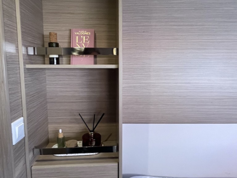 Yacht hire Lefkáda cheap Lagoon 38