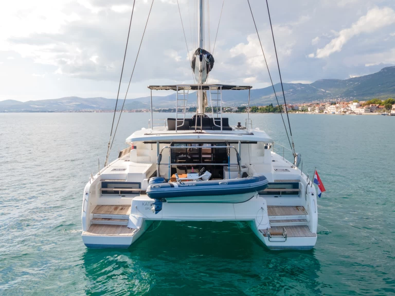 Hire Catamaran with or without skipper Lagoon Kaštela