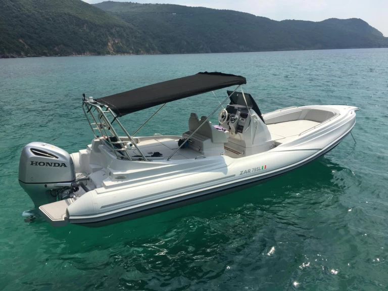 Yacht charter Port de Pollença - Zar 79SL on SamBoat