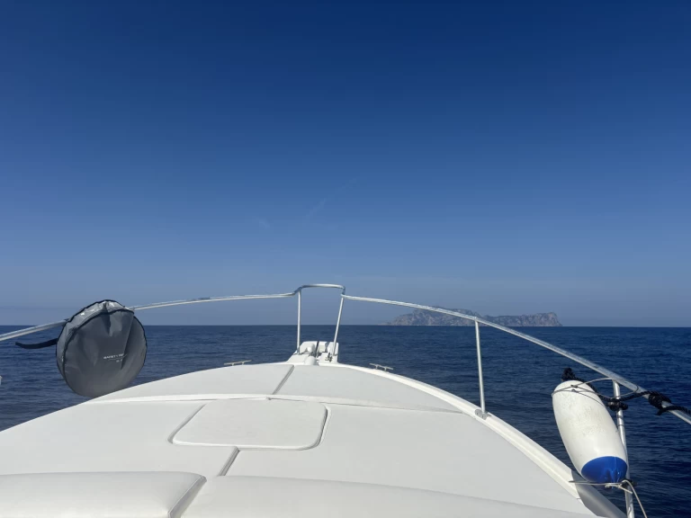 Motorboat to hire Forio at the best price