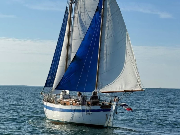 Hire Sailboat Quillard with a boat licence