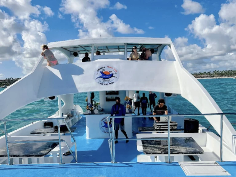 Yacht charter La Romana - Custom Made 60 on SamBoat