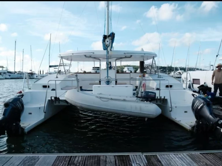 Charter a Catathai 34 open in Phuket (City) on Samboat