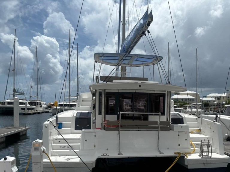 Yacht charter Road Town - Bali Bali 4.8 on SamBoat