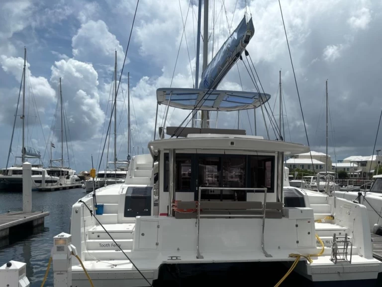 Yacht charter Road Town - Bali Bali 4.8 on SamBoat