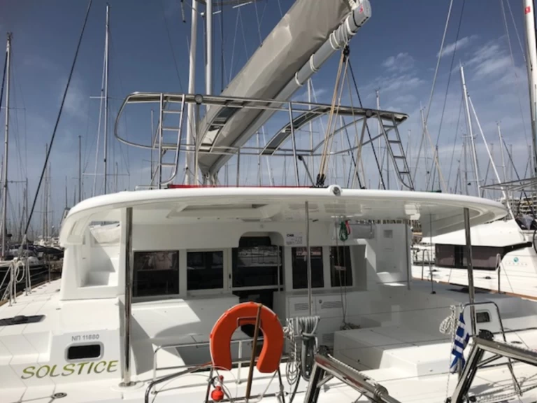 Yacht charter Alimos - Lagoon Lagoon 450 F on SamBoat
