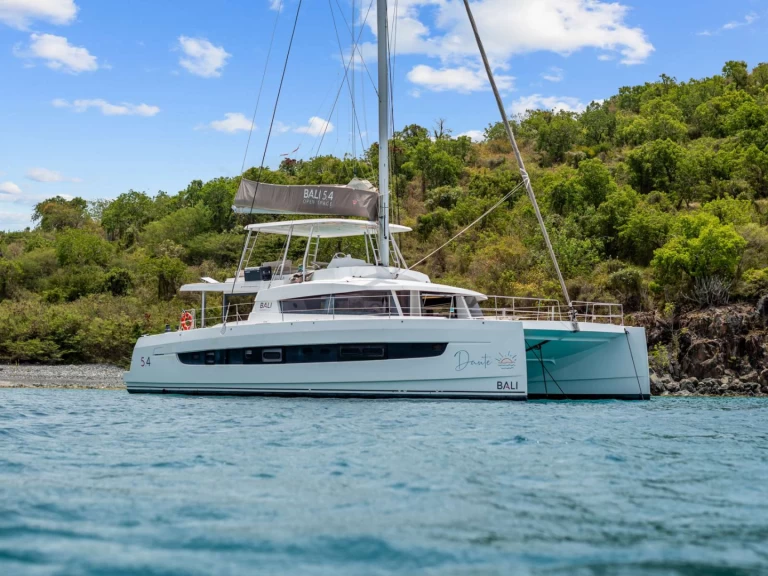 Hire Luxury Yacht with or without skipper Bali British Virgin Islands (BVI)