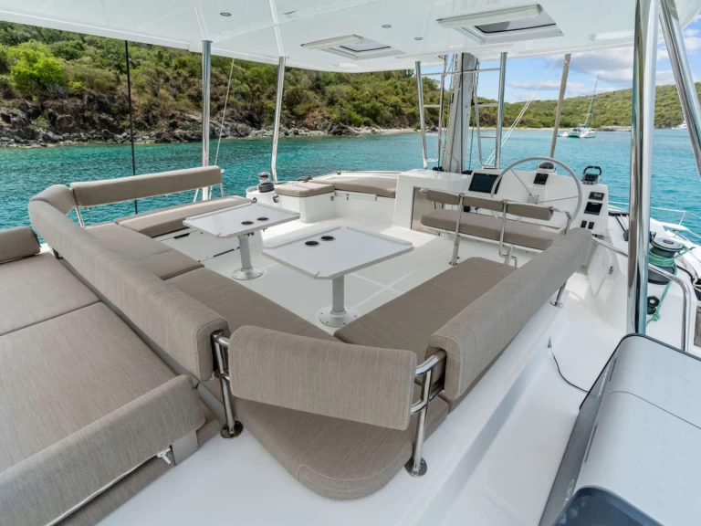 Luxury Yacht hire in British Virgin Islands (BVI) - Bali DANTE